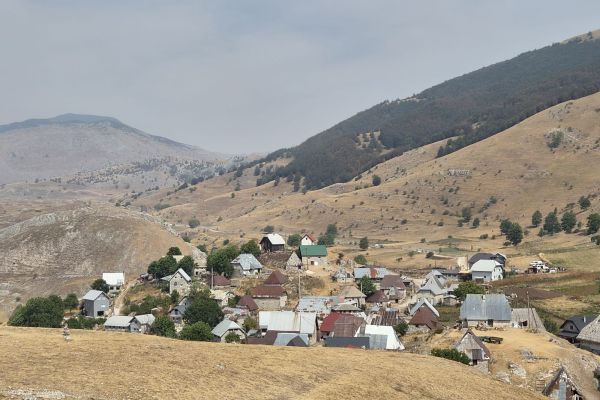img-20260910-wa003599BD55FB-1220-43A5-C0DF-A661DA2FBA84.jpg